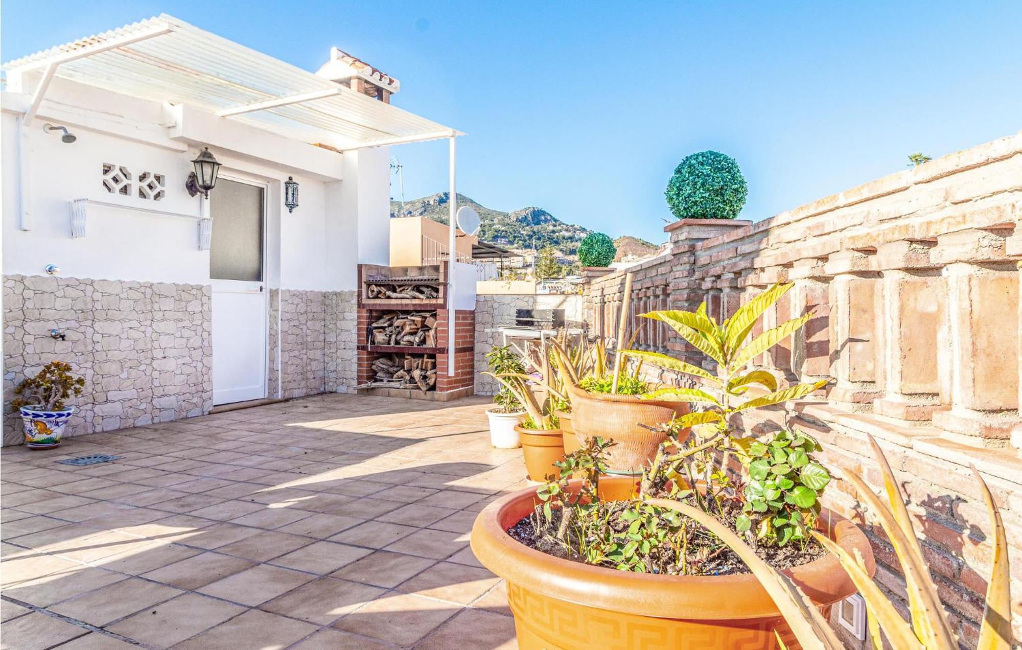 Stunning Home In Mlaga With 2 Bedrooms And Wifi Μάλαγα Εξωτερικό φωτογραφία